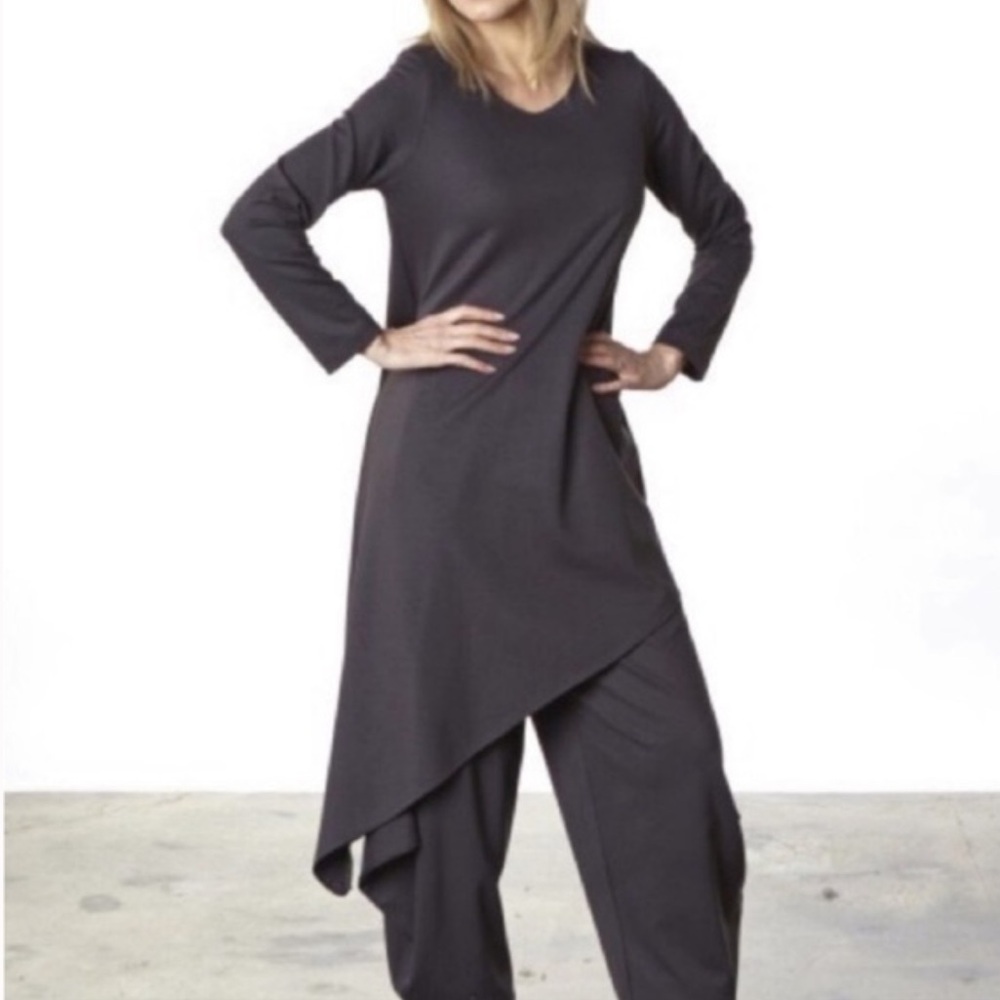 E3 Lisa Bayne Charcoal Gray Bamboo Asymmetrical Midi‎ Dress